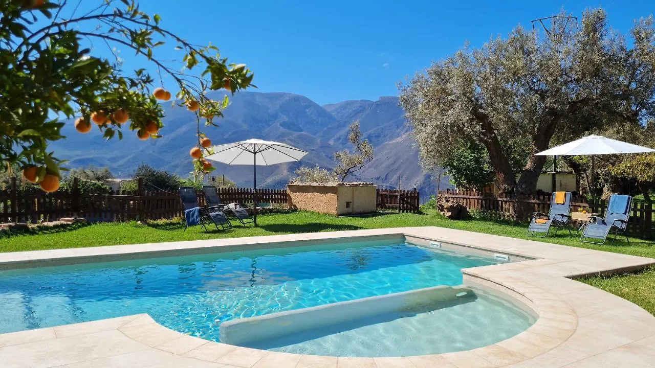 Casa Rural Cortijo El Potro Orgiva